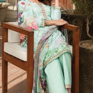 Light blue chiffon dupatta shalwar kameez